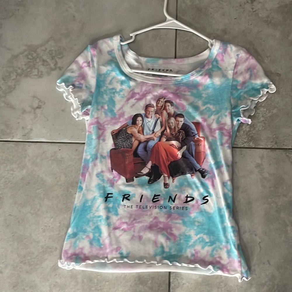 FRIENDS shirt